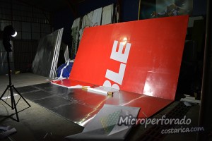 R1 (14)